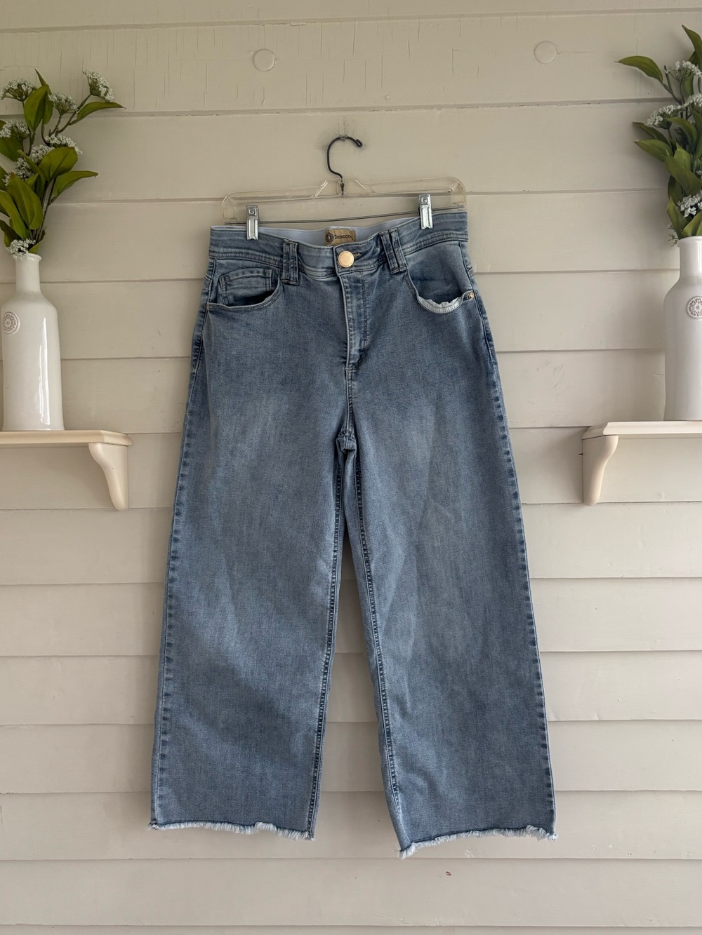 Democracy “Ab”Technology Cropped Wide Leg Jeans Frayed Hem Women’s Size 10